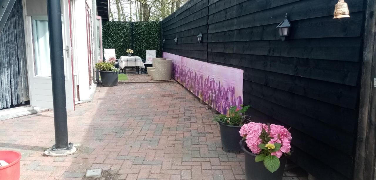 B&B Aan Het Water Earnewald Exterior photo
