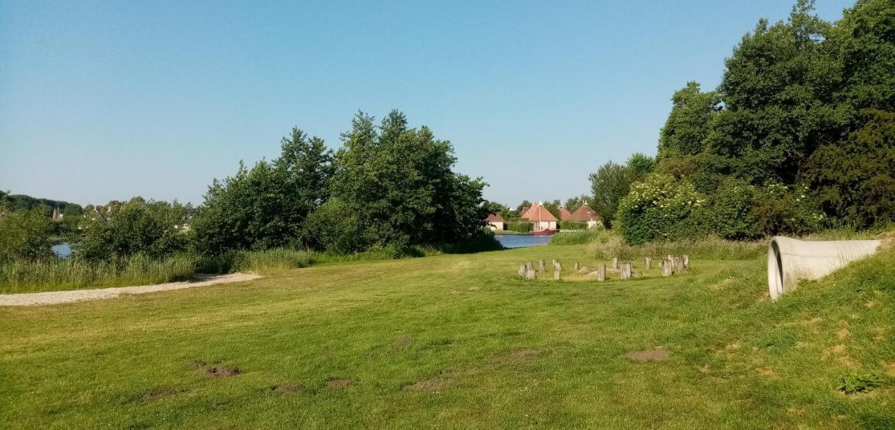 B&B Aan Het Water Earnewald Exterior photo