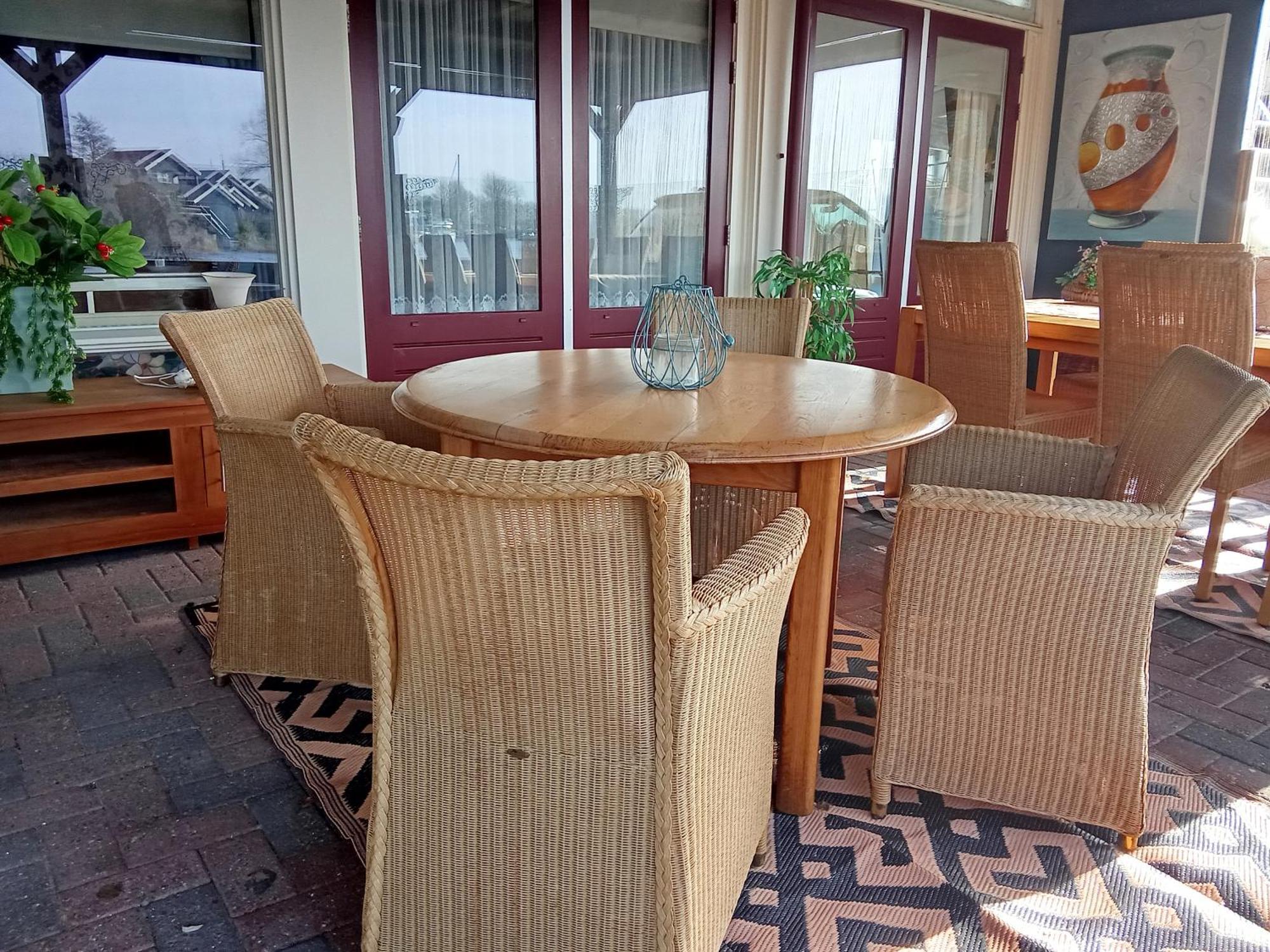 B&B Aan Het Water Earnewald Exterior photo